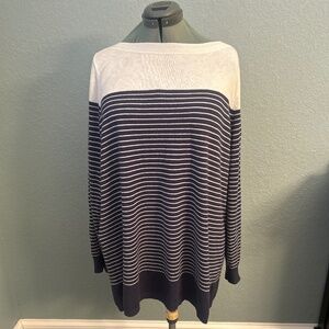 Oversized fine knit sweater